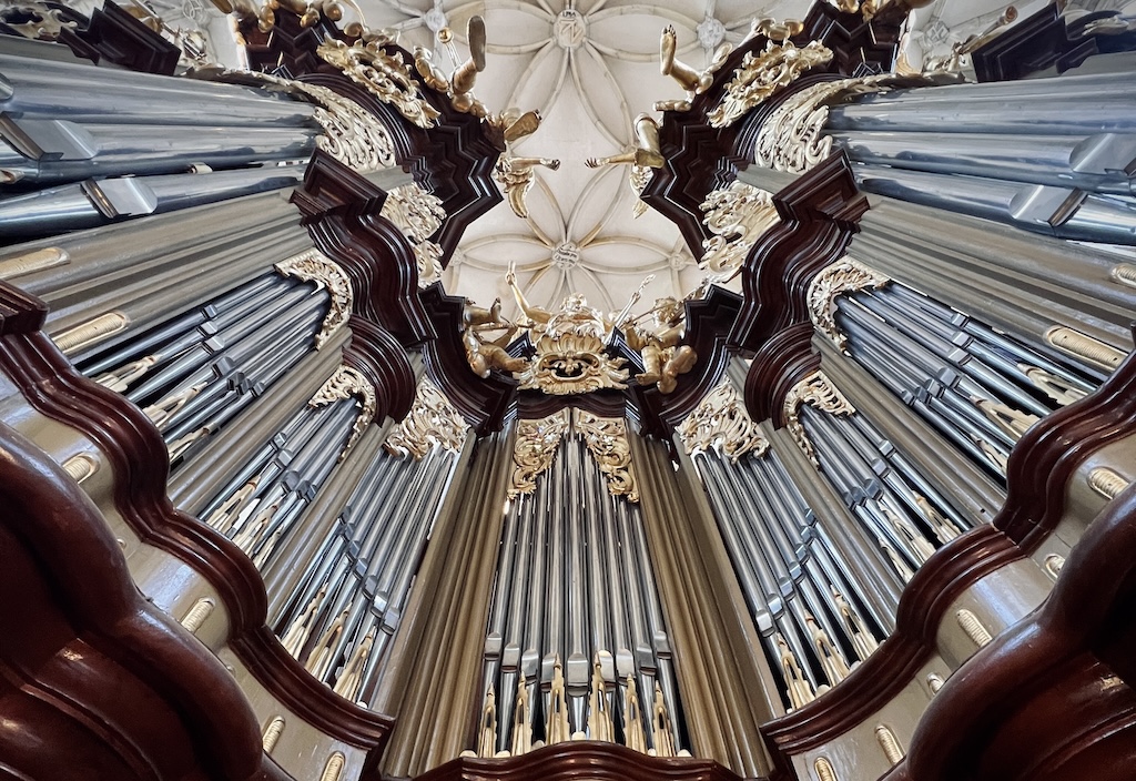 the organ in St. Barbara's Cathedral in Kutna Hora seen from below